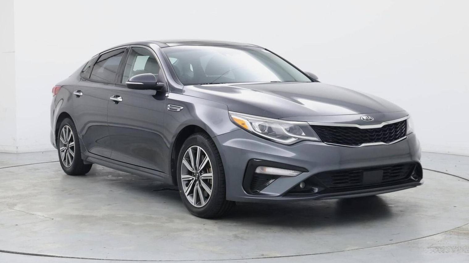 KIA OPTIMA 2020 5XXGU4L10LG405924 image