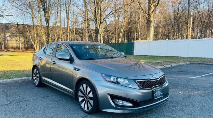 KIA OPTIMA 2013 5XXGR4A62DG183551 image