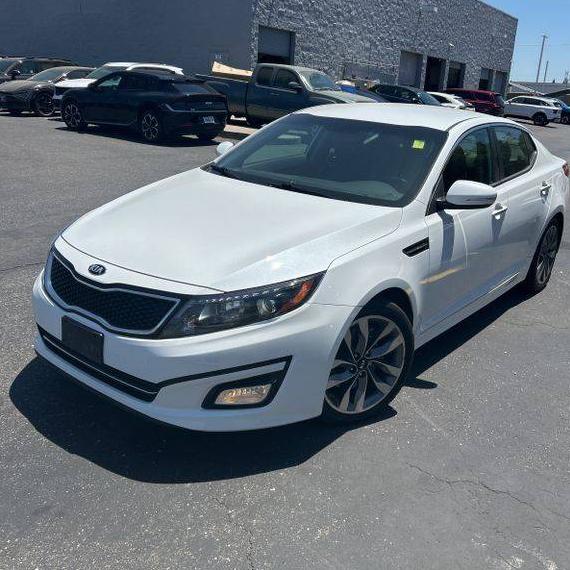 KIA OPTIMA 2014 5XXGR4A71EG324247 image