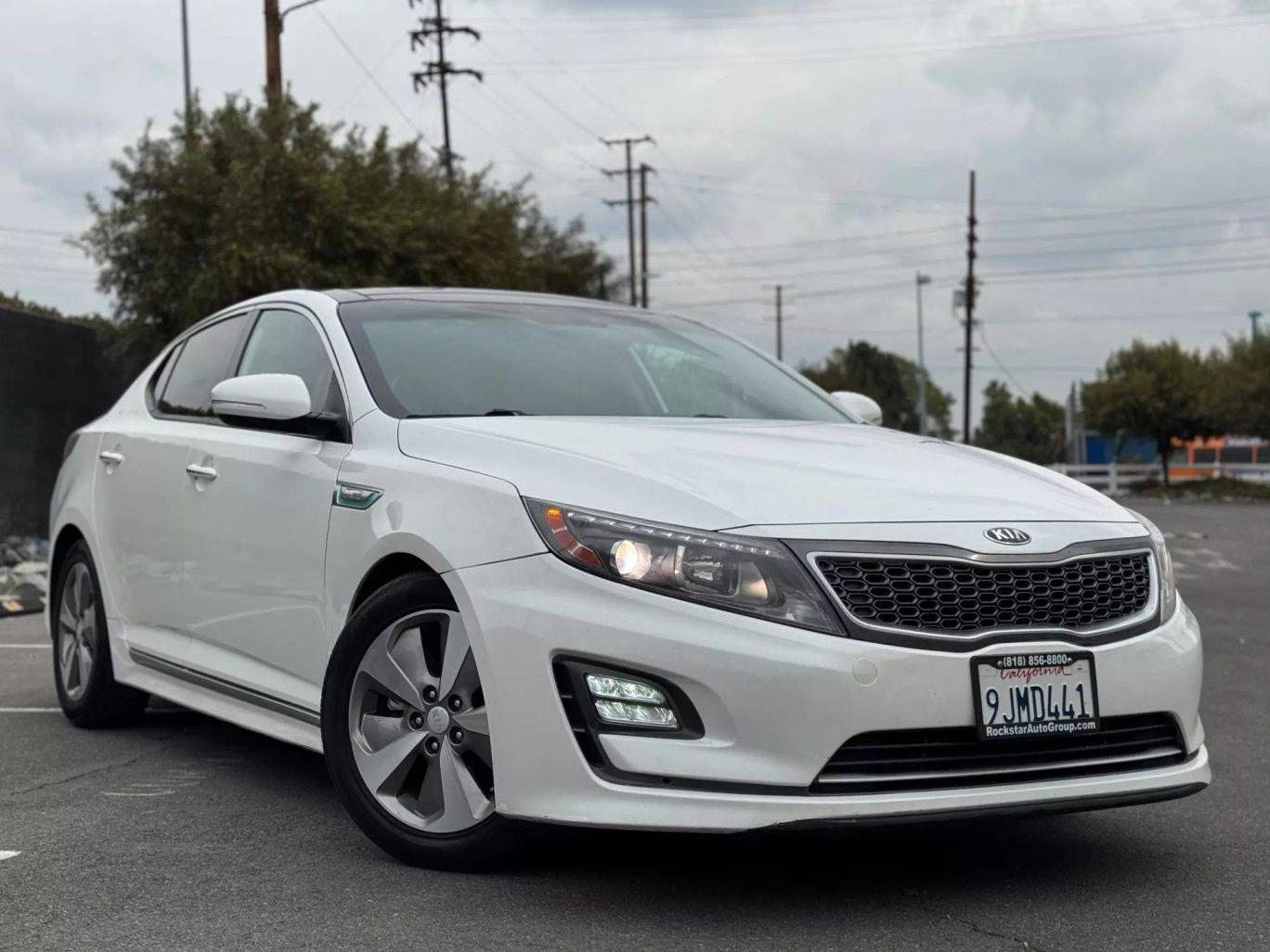 KIA OPTIMA 2015 KNAGN4AD0F5085052 image