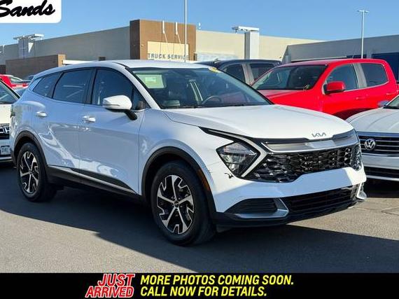 KIA SPORTAGE 2023 5XYK33AF0PG075533 image