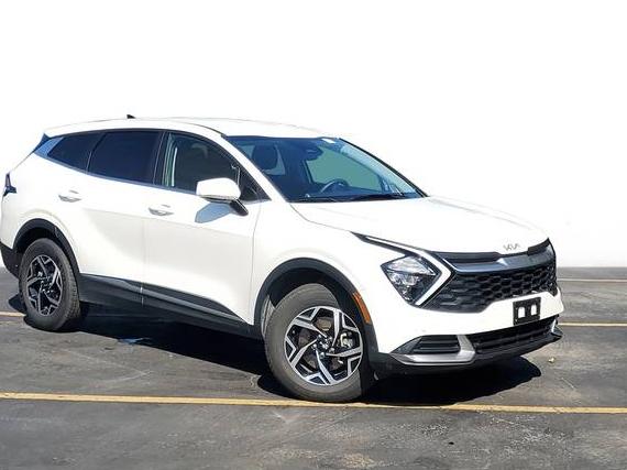 KIA SPORTAGE 2023 KNDPUCAF4P7167082 image