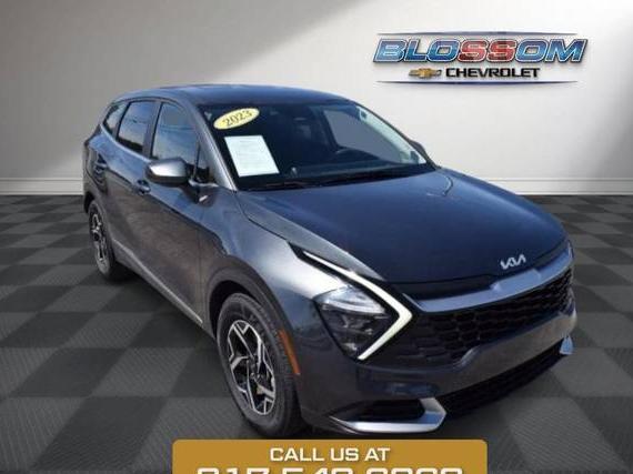 KIA SPORTAGE 2023 KNDPU3AF8P7168882 image