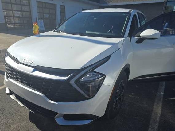 KIA SPORTAGE 2023 KNDPU3AF8P7176447 image