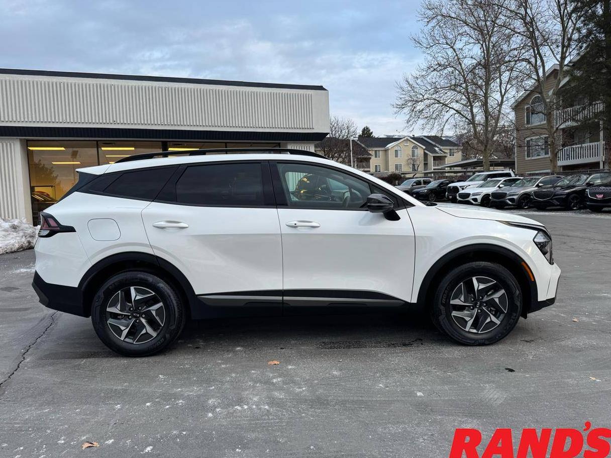 KIA SPORTAGE 2023 KNDPYDAH4P7116497 image