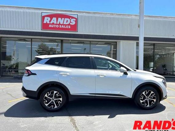 KIA SPORTAGE 2023 KNDPVCAG2P7080030 image