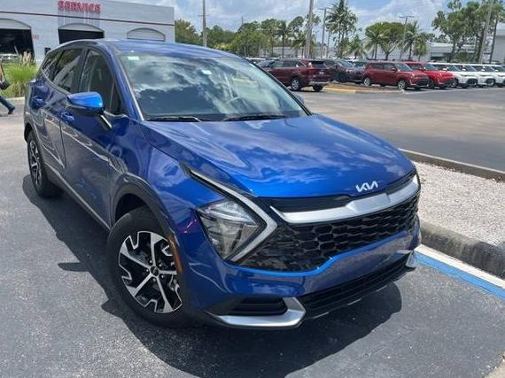 KIA SPORTAGE 2023 5XYK33AF4PG077947 image