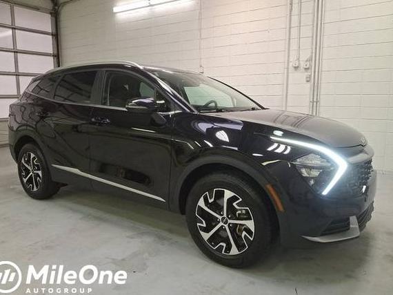 KIA SPORTAGE 2023 KNDPVCAGXP7084388 image