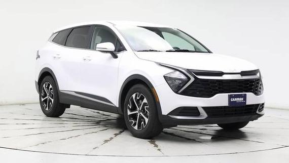 KIA SPORTAGE 2023 5XYK33AF5PG055830 image