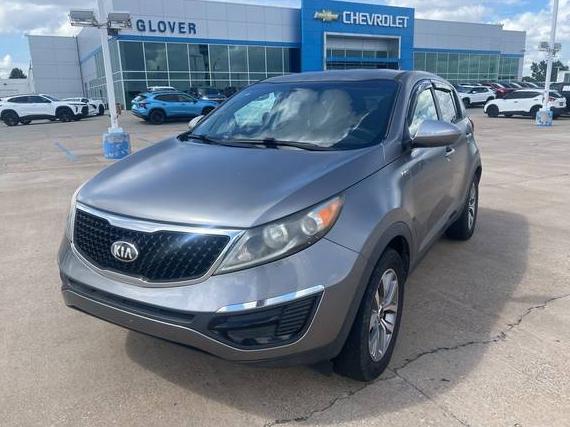 KIA SPORTAGE 2016 KNDPBCAC6G7814805 image