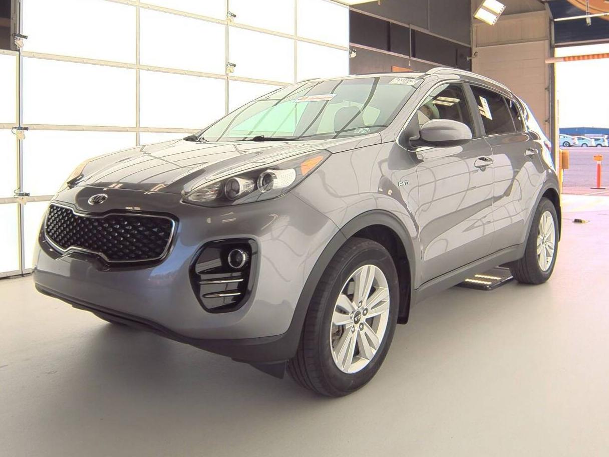 KIA SPORTAGE 2018 KNDPMCAC8J7395793 image