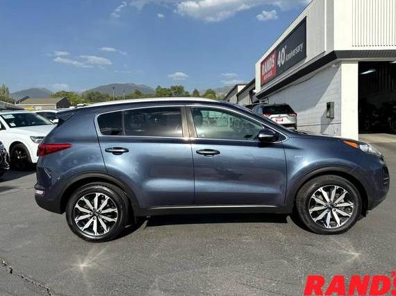 KIA SPORTAGE 2017 KNDPNCAC8H7234254 image