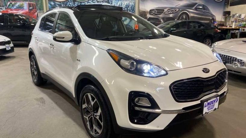 KIA SPORTAGE 2022 KNDPNCAC1N7012702 image