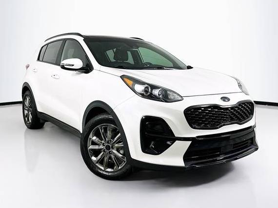 KIA SPORTAGE 2022 KNDP63AC0N7948016 image