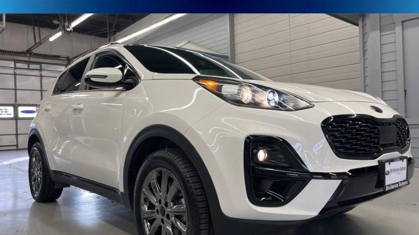 KIA SPORTAGE 2022 KNDP6CACXN7024599 image