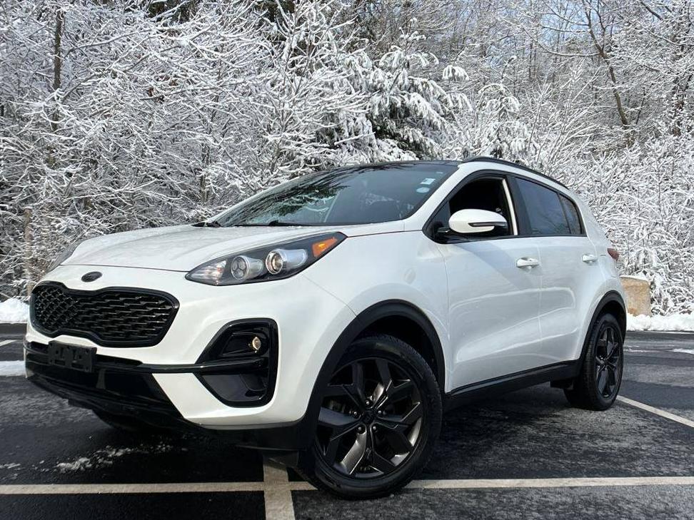 KIA SPORTAGE 2022 KNDP6CACXN7012887 image