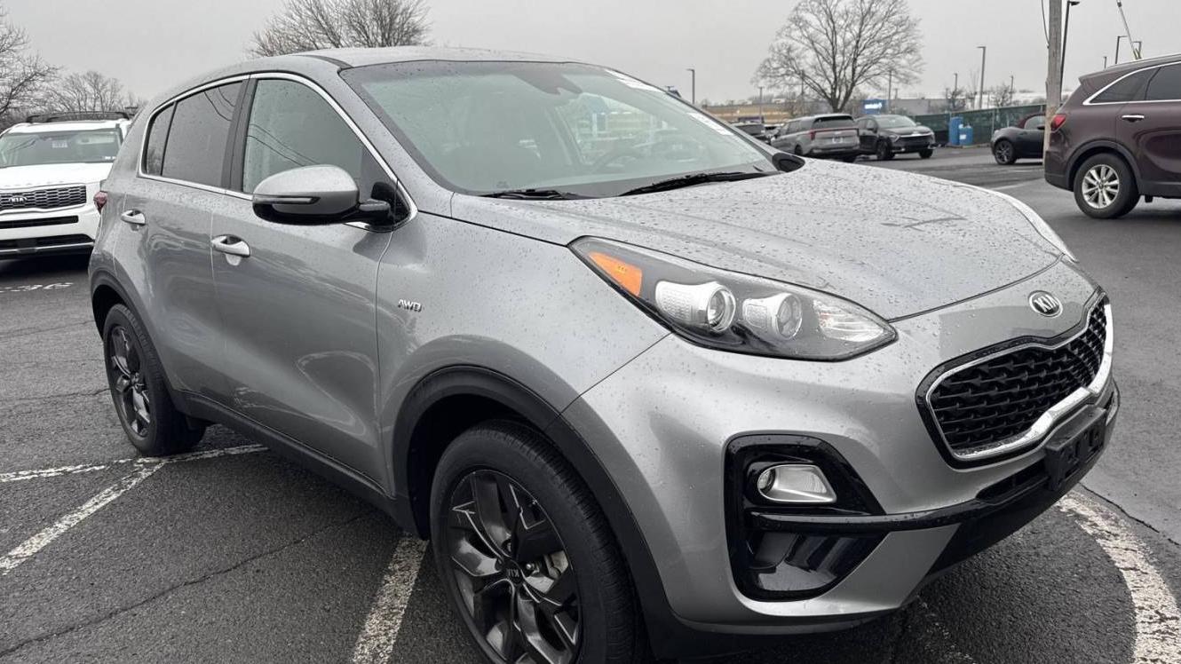 KIA SPORTAGE 2022 KNDPMCAC8N7023845 image