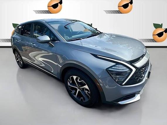 KIA SPORTAGE 2025 5XYK33DF9SG253265 image