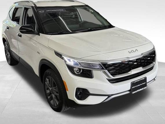 KIA SELTOS 2023 KNDEUCAA6P7391725 image