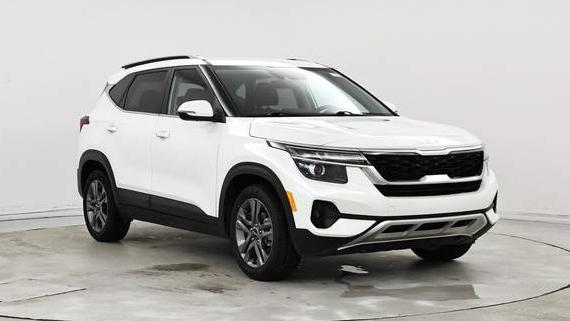 KIA SELTOS 2023 KNDEU2AA3P7399940 image