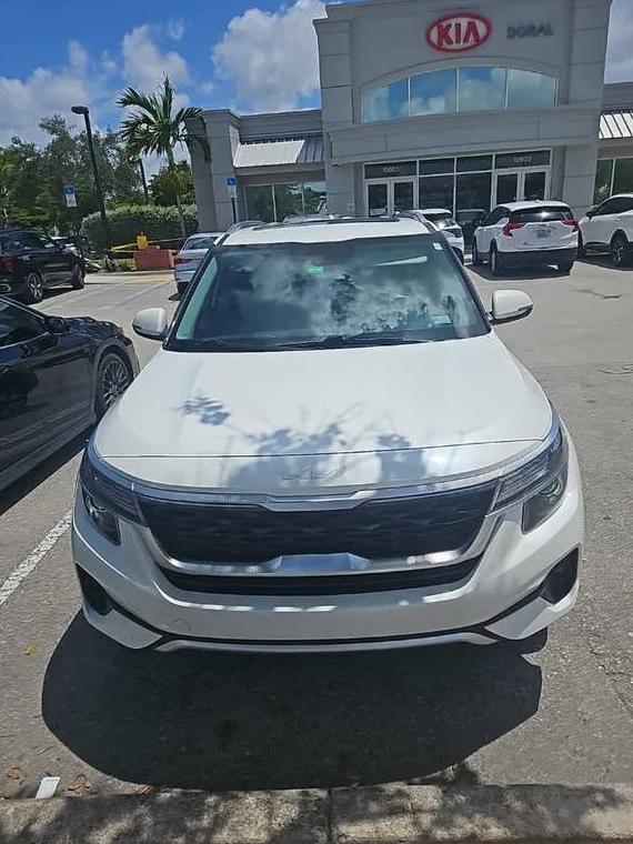 KIA SELTOS 2023 KNDERCAA9P7409491 image