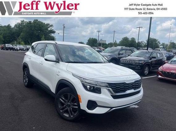 KIA SELTOS 2023 KNDEPCAA4P7373537 image