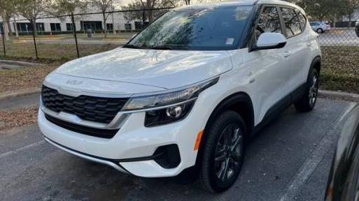 KIA SELTOS 2023 KNDEPCAA2P7456917 image