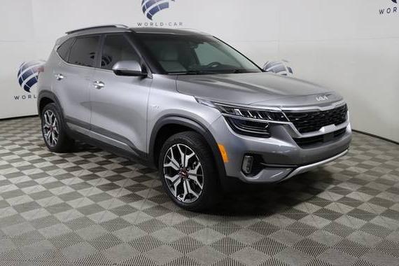 KIA SELTOS 2023 KNDETCA28P7387056 image