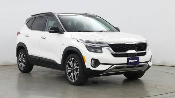 KIA SELTOS 2023 KNDETCA20P7462297 image