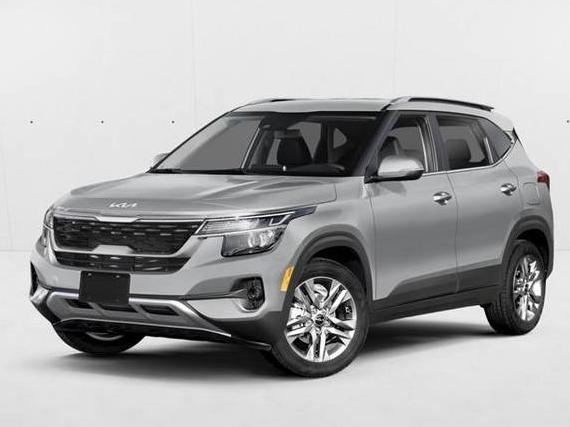 KIA SELTOS 2023 KNDEU2AA8P7377450 image
