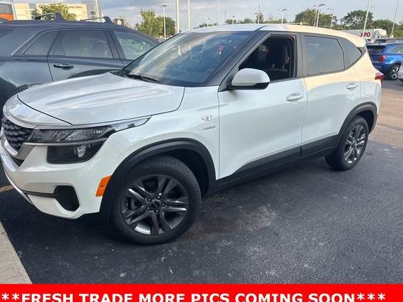 KIA SELTOS 2023 KNDEPCAA4P7359122 image