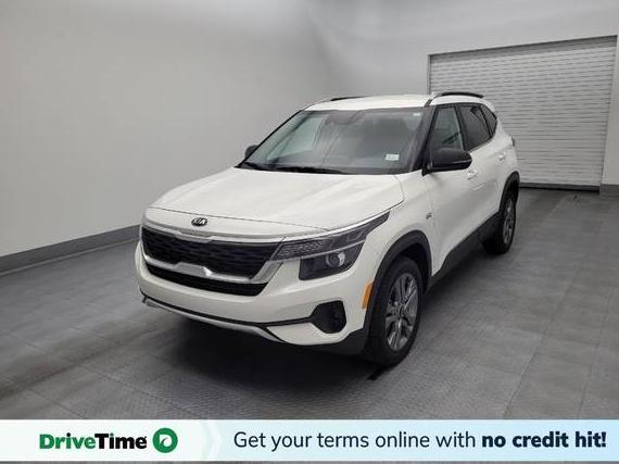 KIA SELTOS 2021 KNDEUCAA9M7158577 image