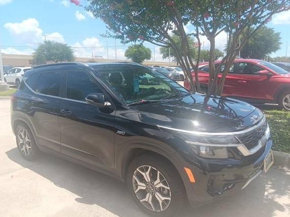 KIA SELTOS 2021 KNDERCAA0M7225505 image
