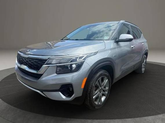 KIA SELTOS 2021 KNDEUCAA2M7096178 image