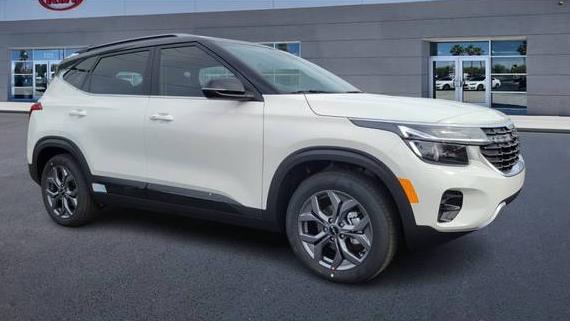 KIA SELTOS 2024 KNDEU2AA5R7548979 image