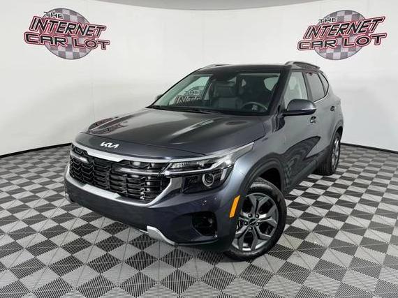 KIA SELTOS 2024 KNDEU2AA7R7615498 image