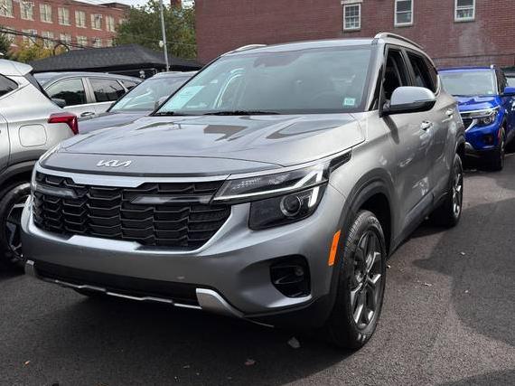 KIA SELTOS 2024 KNDEUCAA6R7643735 image