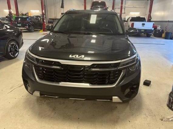 KIA SELTOS 2024 KNDEUCAA4R7643166 image