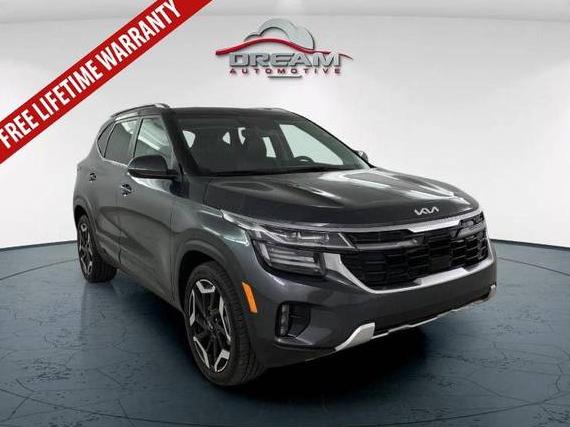 KIA SELTOS 2024 KNDETCA7XR7494818 image
