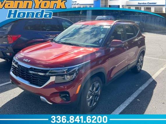 KIA SELTOS 2024 KNDEUCAA2R7632036 image