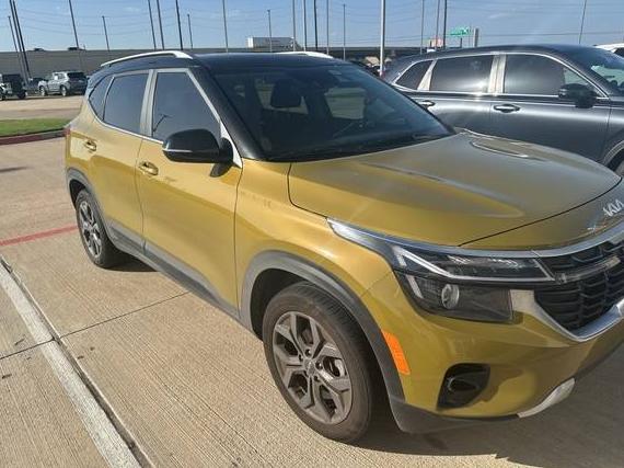 KIA SELTOS 2024 KNDEU2AA2R7577226 image