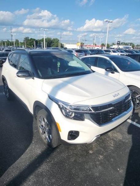 KIA SELTOS 2024 KNDEU2AA7R7524618 image