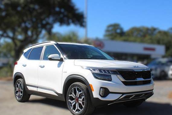 KIA SELTOS 2022 KNDETCA27N7288192 image
