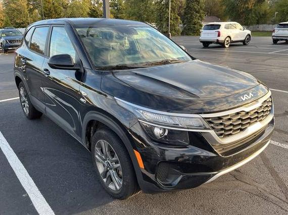 KIA SELTOS 2022 KNDEPCAA9N7288609 image