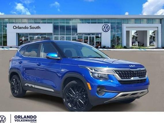 KIA SELTOS 2022 KNDEUCA22N7239558 image