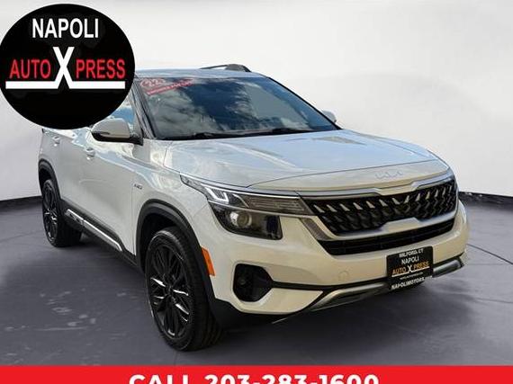 KIA SELTOS 2022 KNDEUCA21N7302312 image