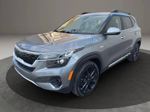 KIA SELTOS 2022 KNDEUCA23N7247197 image