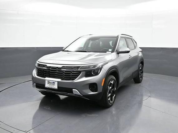 KIA SELTOS 2025 KNDEUCAA4S7700312 image