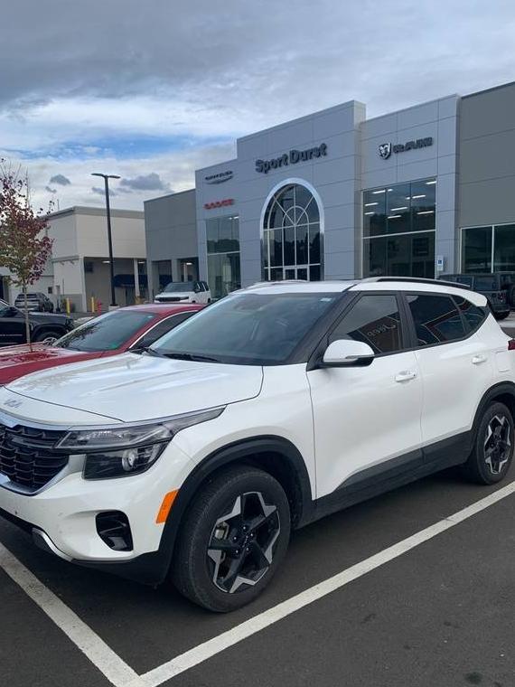 KIA SELTOS 2025 KNDEUCAA9S7683460 image