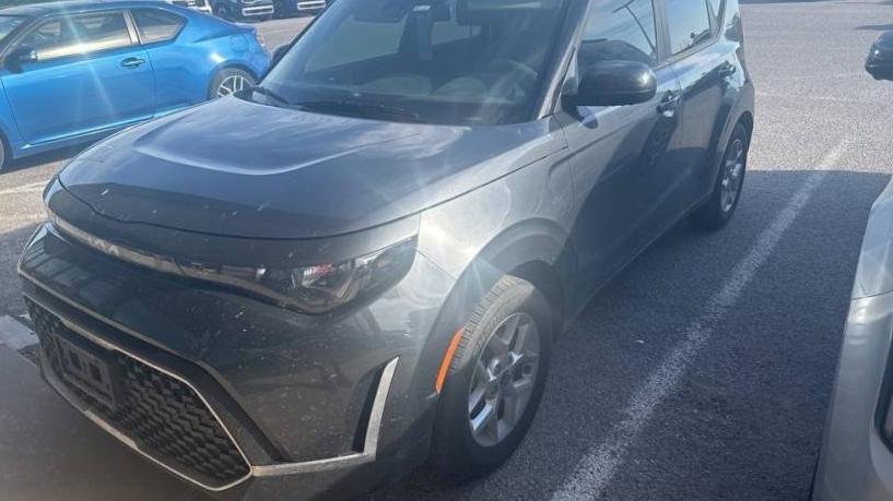 KIA SOUL 2023 KNDJ23AU9P7879677 image